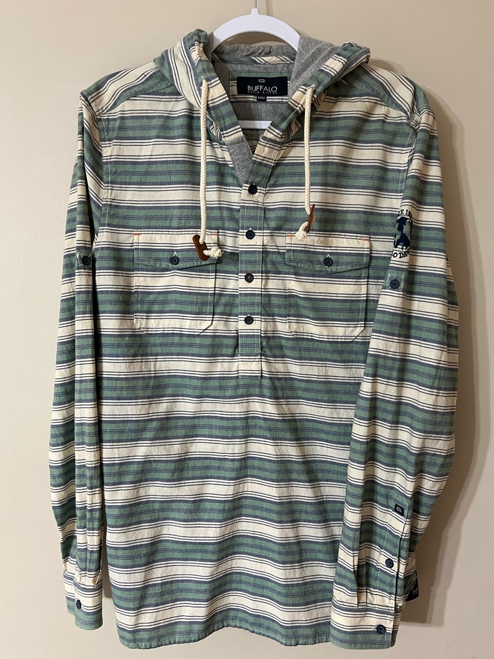 Buffalo David Bitton men's button down hoodie